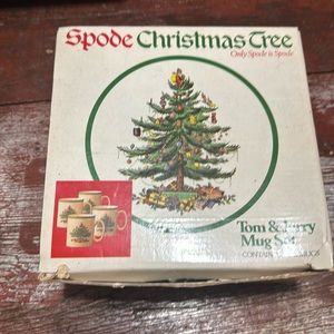 Spode Christmas Tree